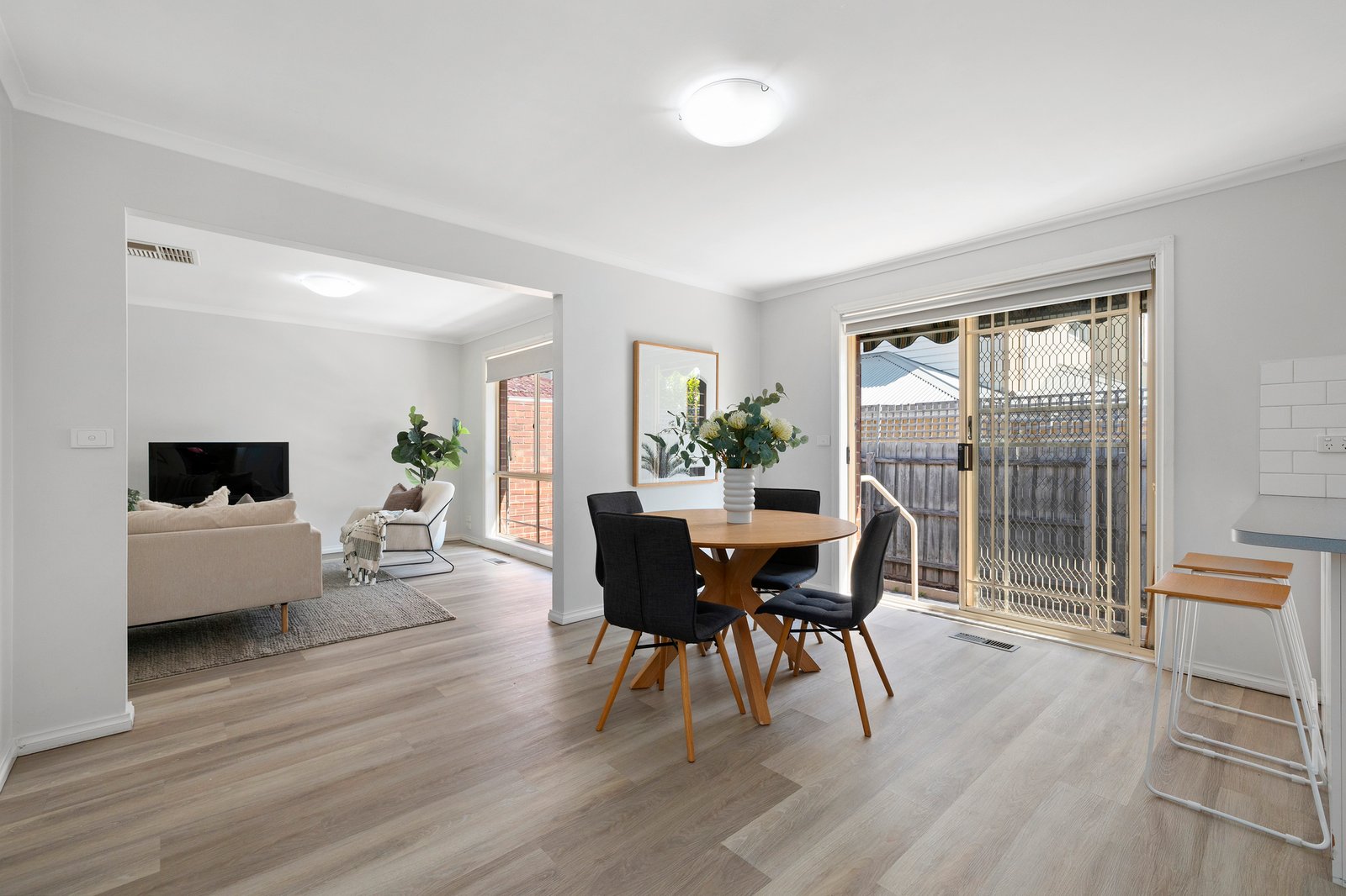 Gallery: 2/264 Balcombe Road