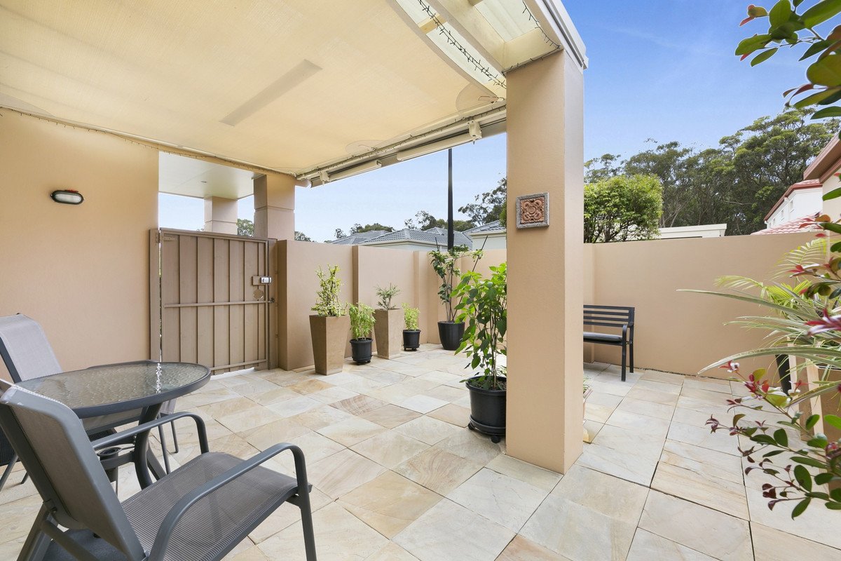 2/27-33 Beachcomber Court Burleigh Waters 8