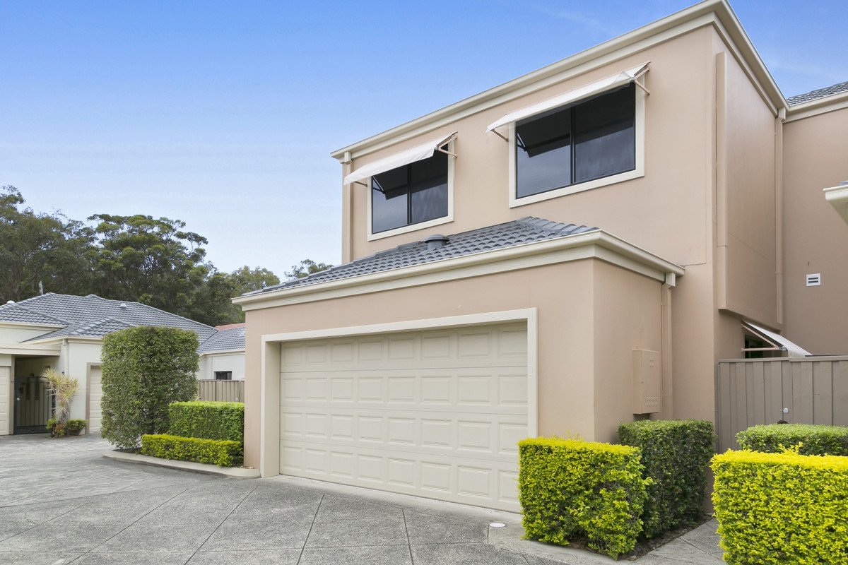 2/27-33 Beachcomber Court Burleigh Waters 24