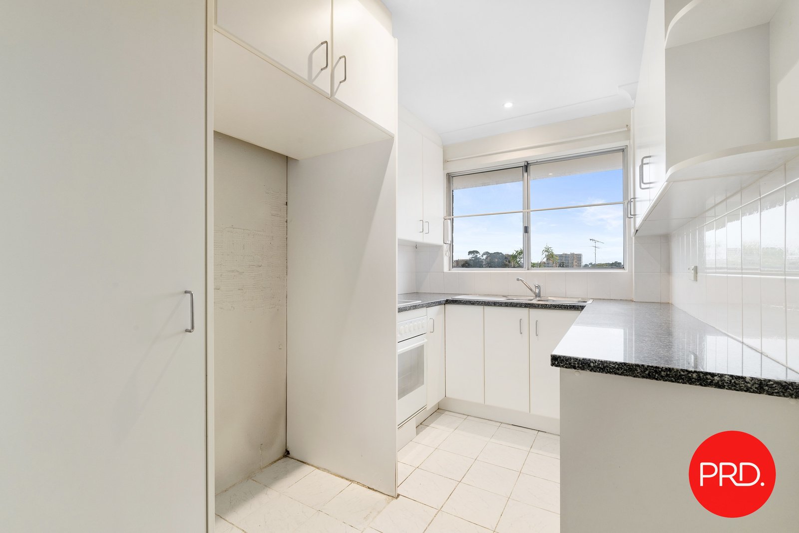 22/7-9 Cross Street KOGARAH 3