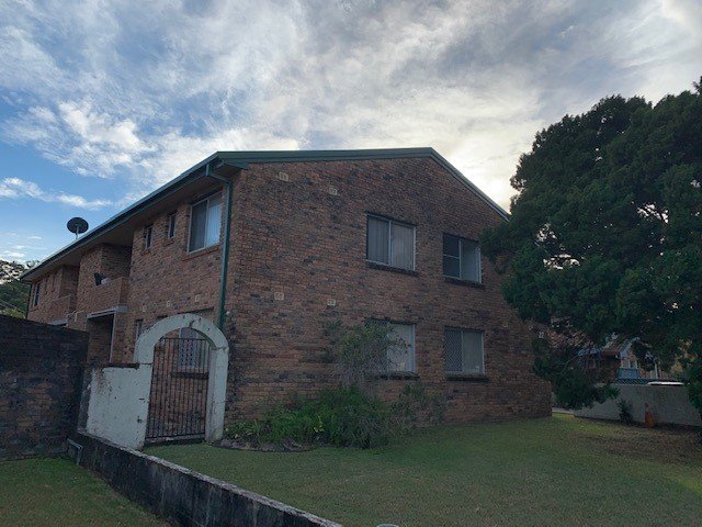 2/27 Arthur Street COFFS HARBOUR 2