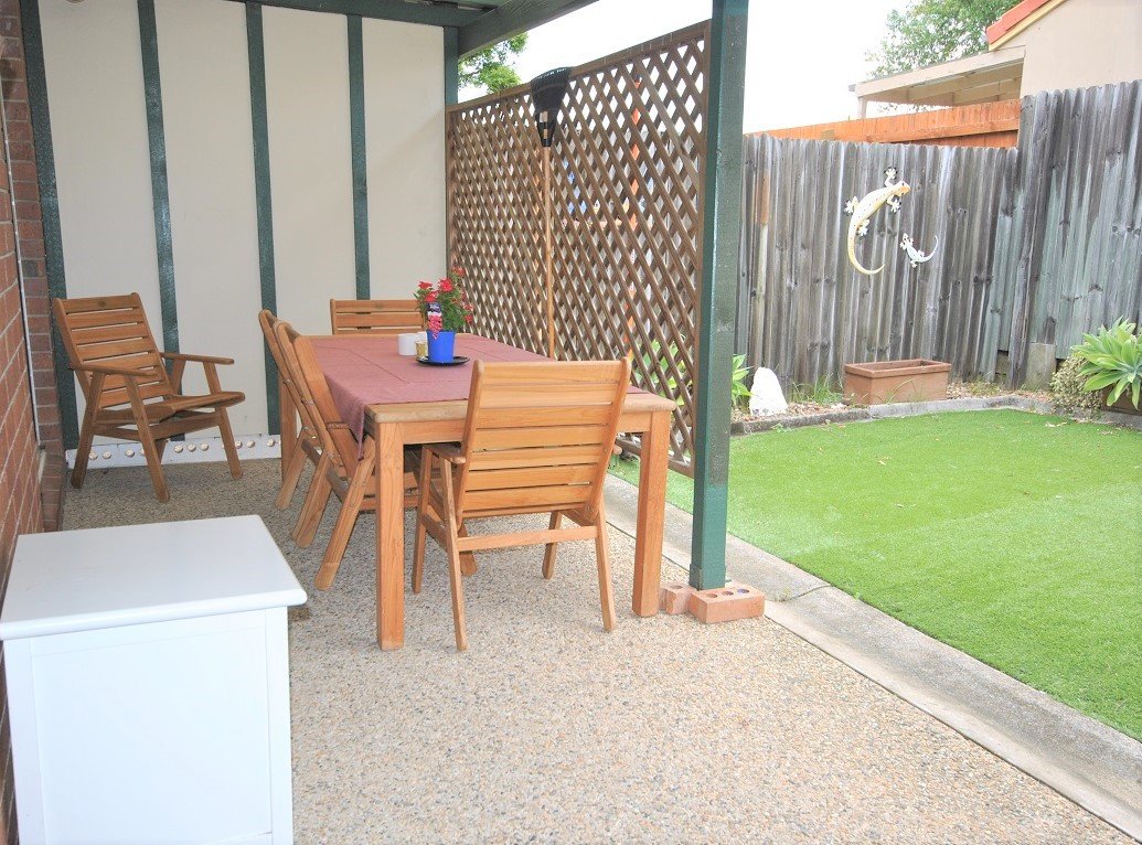 2/27 Ashbourne Terrace BIGGERA WATERS 5