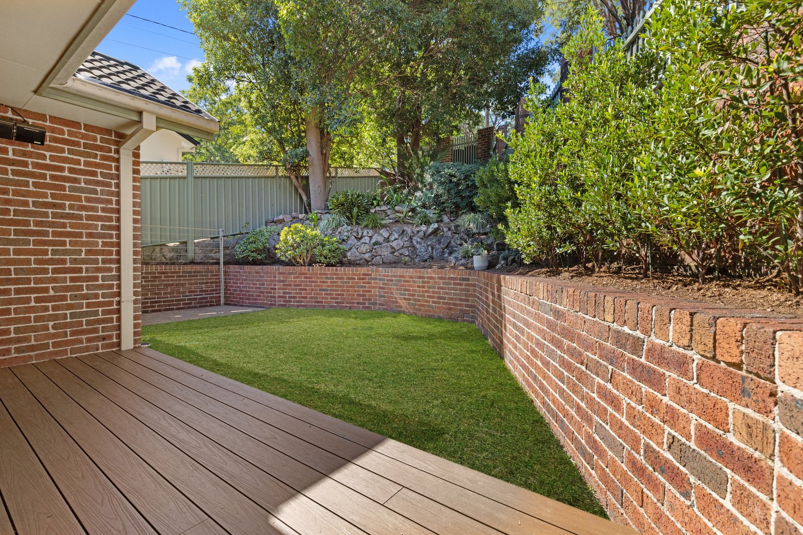 2/27 Belmore Road PEAKHURST 8