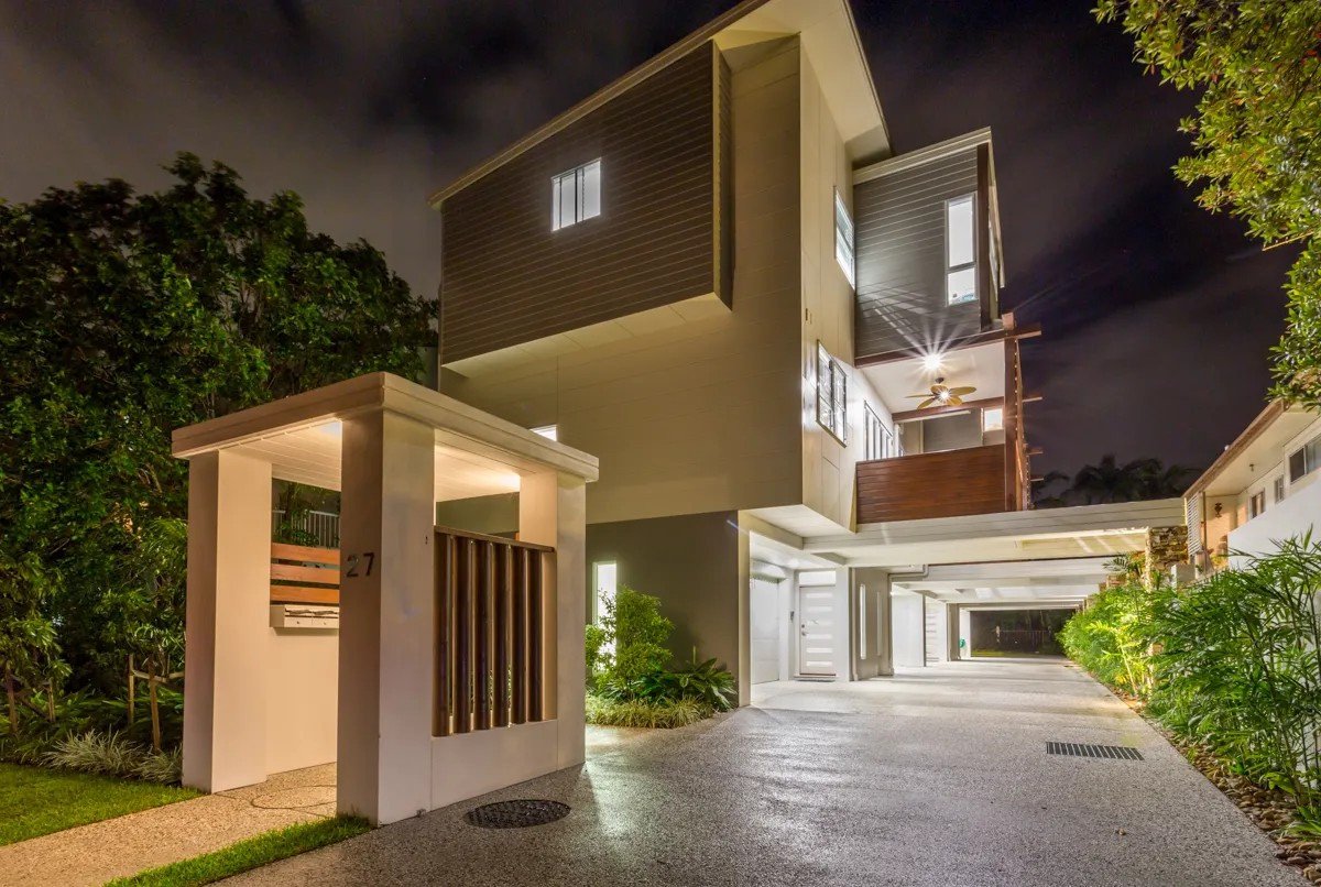 2/27 Burleigh Street Burleigh Heads 16
