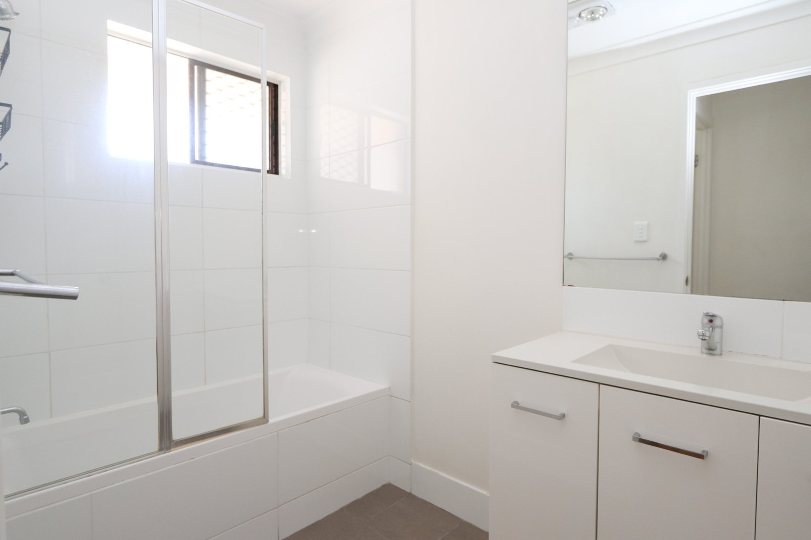 227 Cotlew Street ASHMORE 10