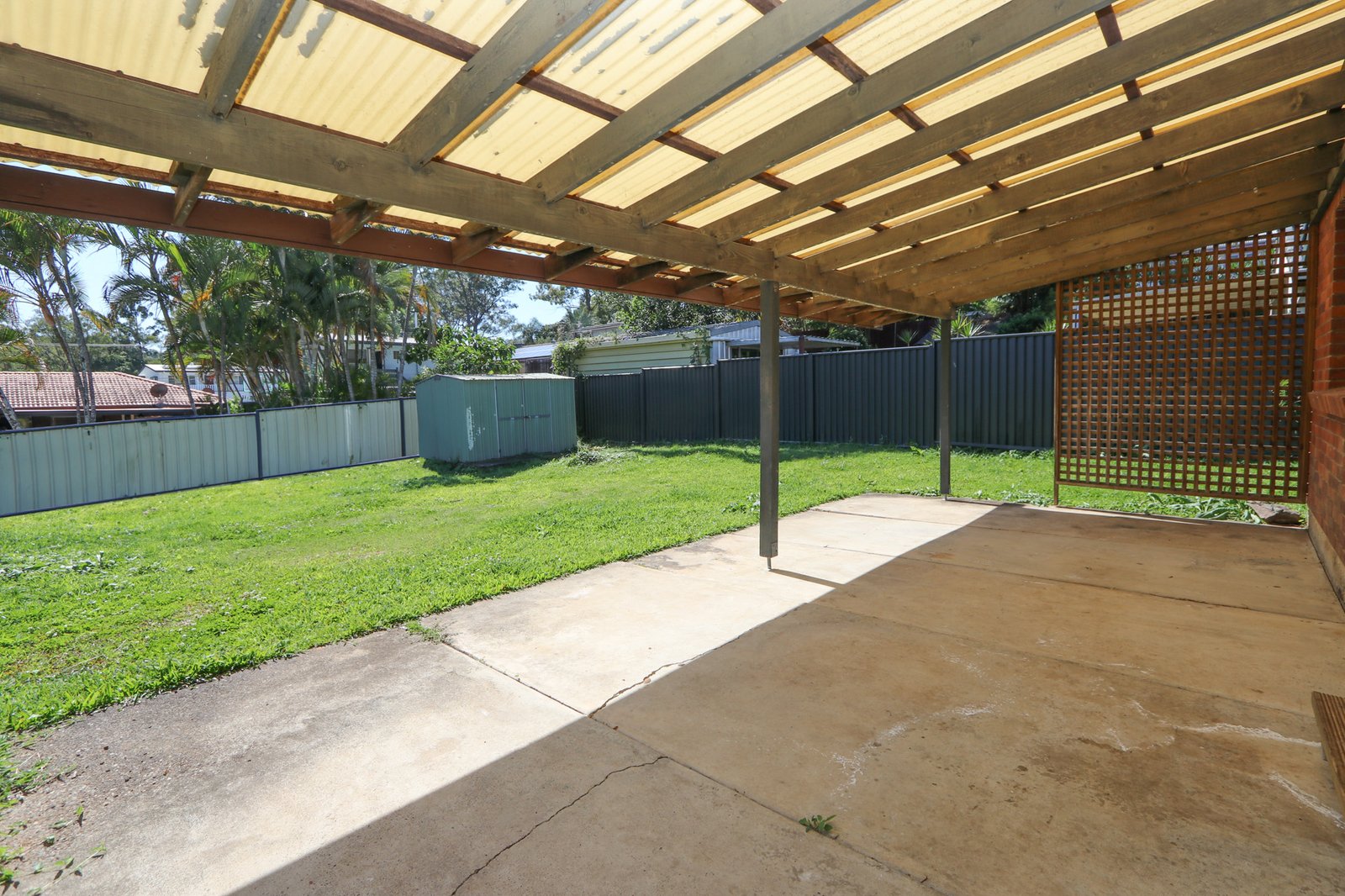 227 Cotlew Street ASHMORE 11