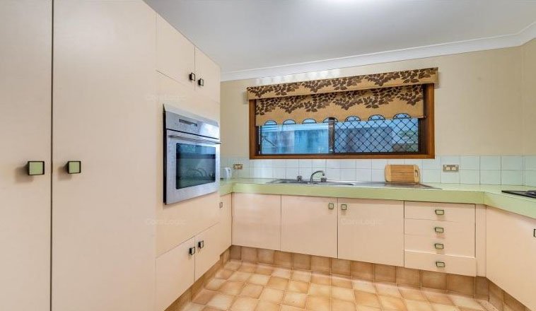 2/27 Cotton Street NERANG 2