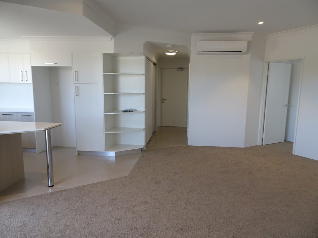 22/7 Durnin Ave  BEELIAR 1