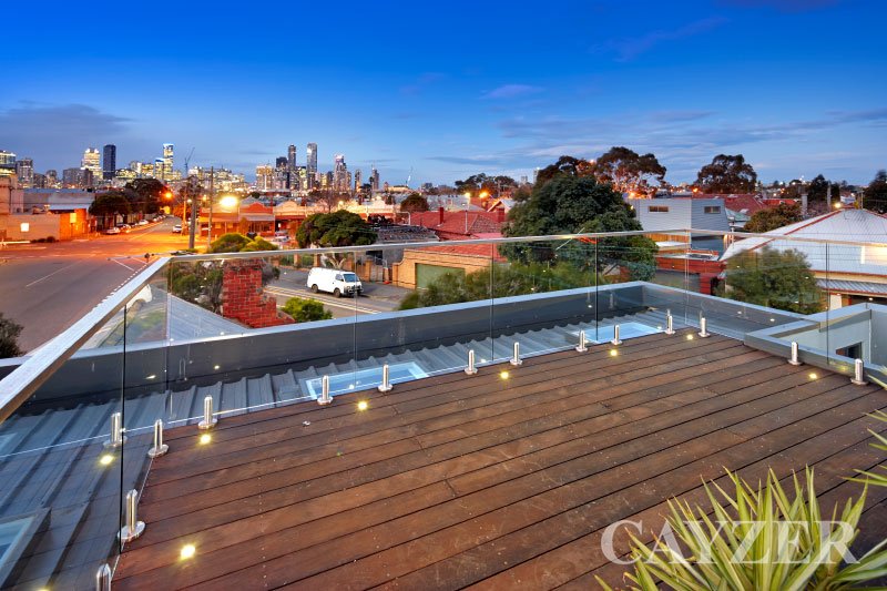 Gallery: 227 Esplanade West