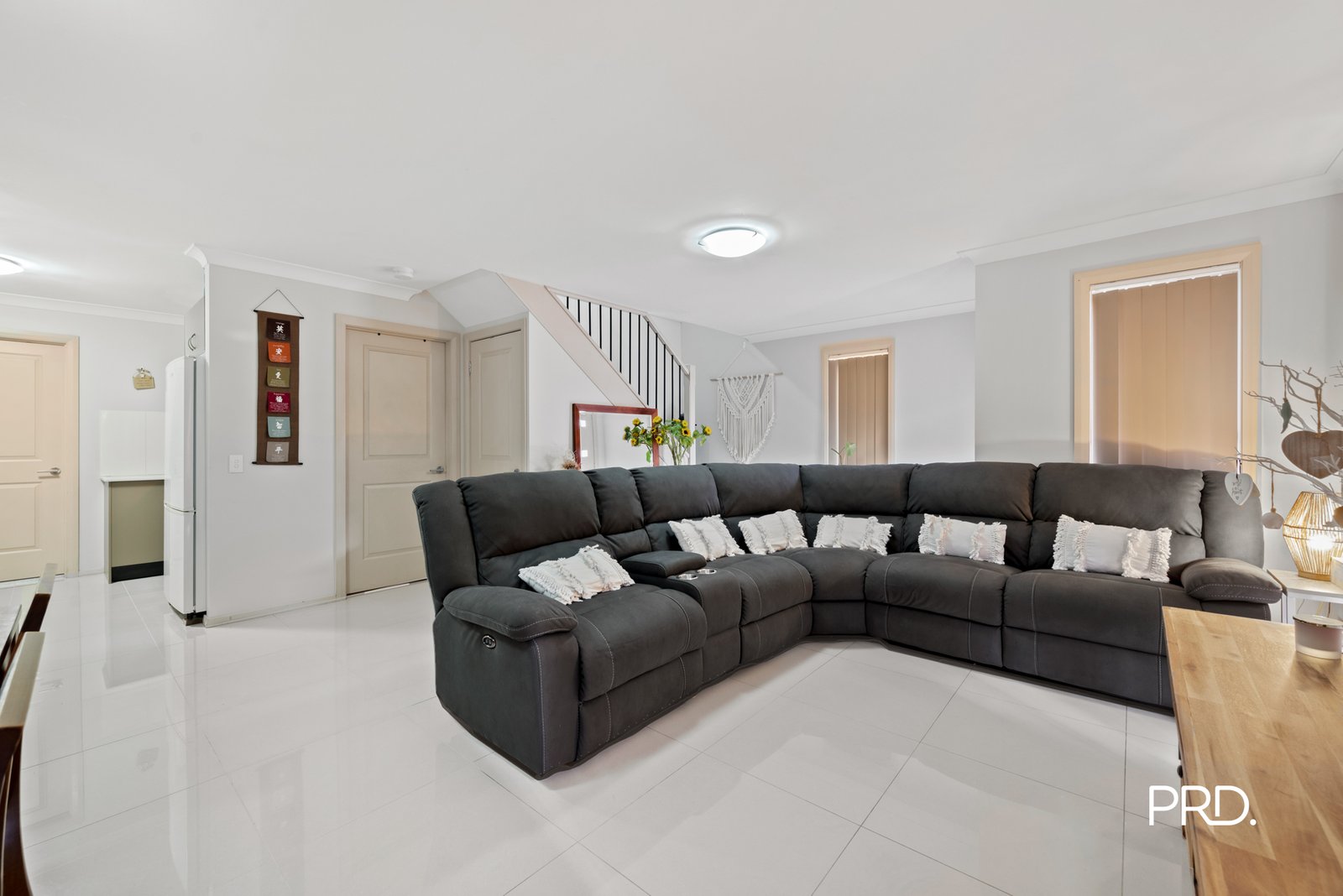 2/27 Eton Road CAMBRIDGE PARK 5