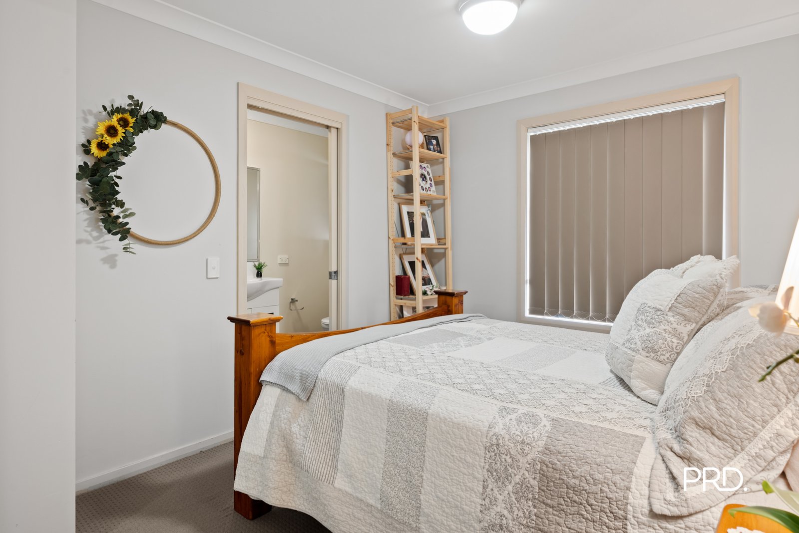 2/27 Eton Road CAMBRIDGE PARK 7