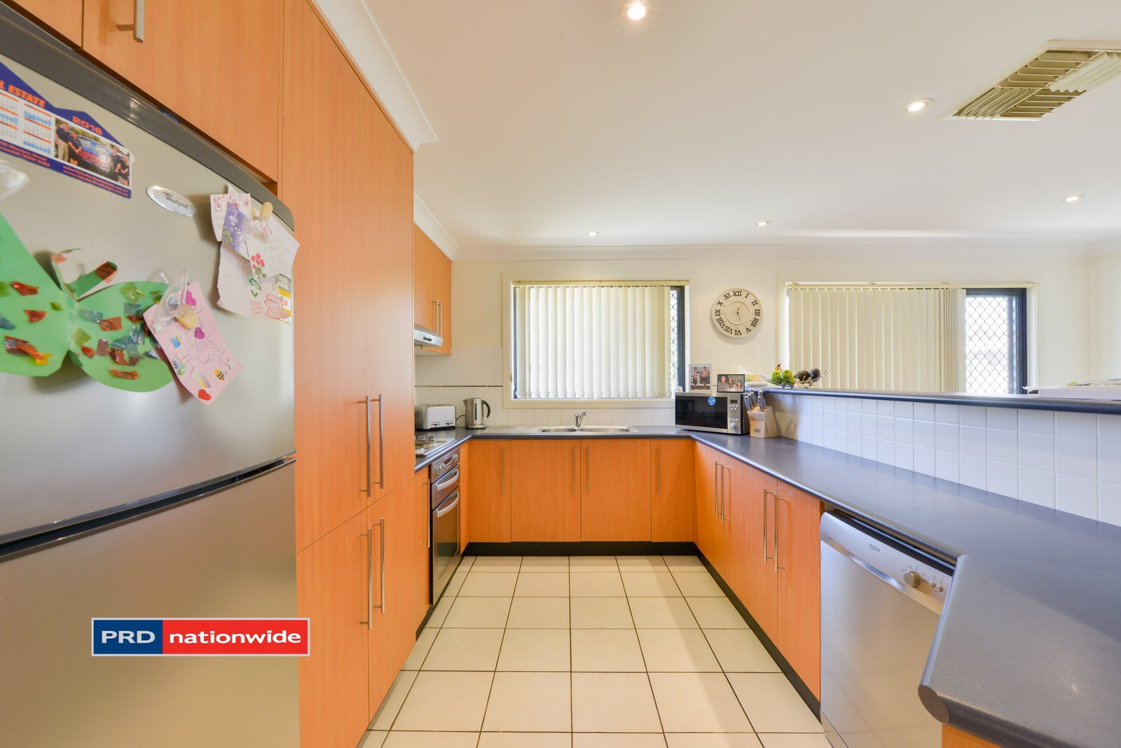 2/27 Karwin Street TAMWORTH 4