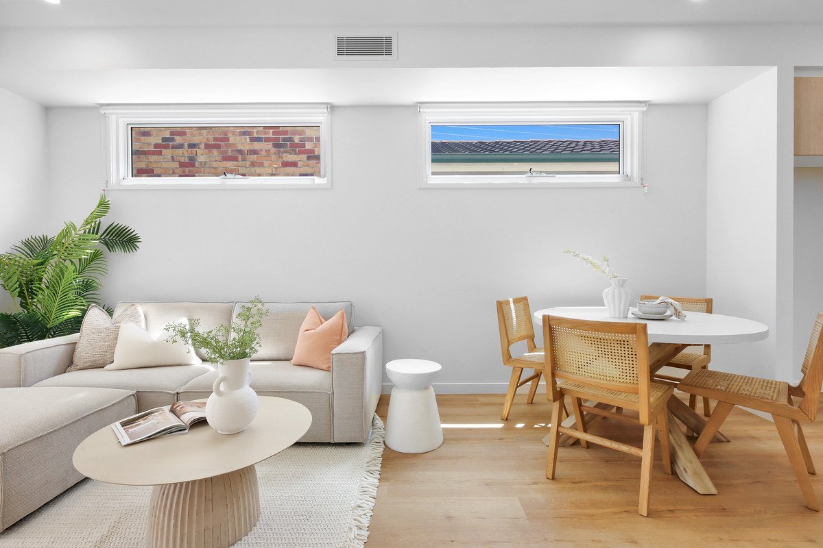 2/27 Miami Shore Parade Miami 8