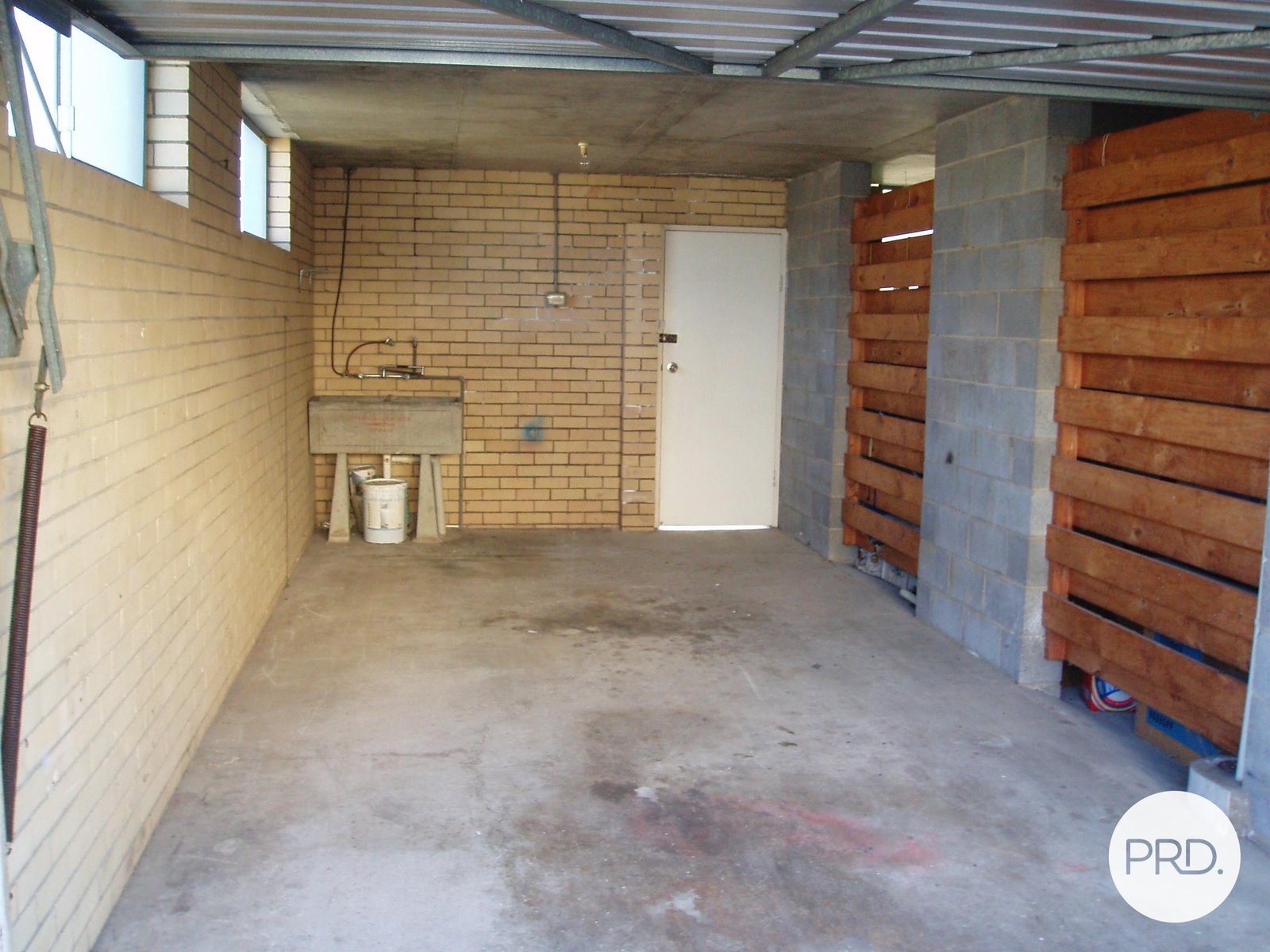 2/27 Seabrook Street KEDRON 8