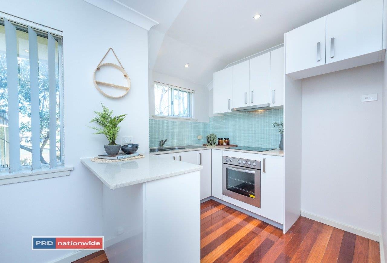 2/27 Stubby Street NELSON BAY 6