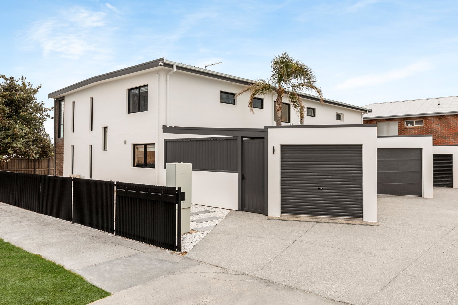 Gallery: 2/27 Swansea Road