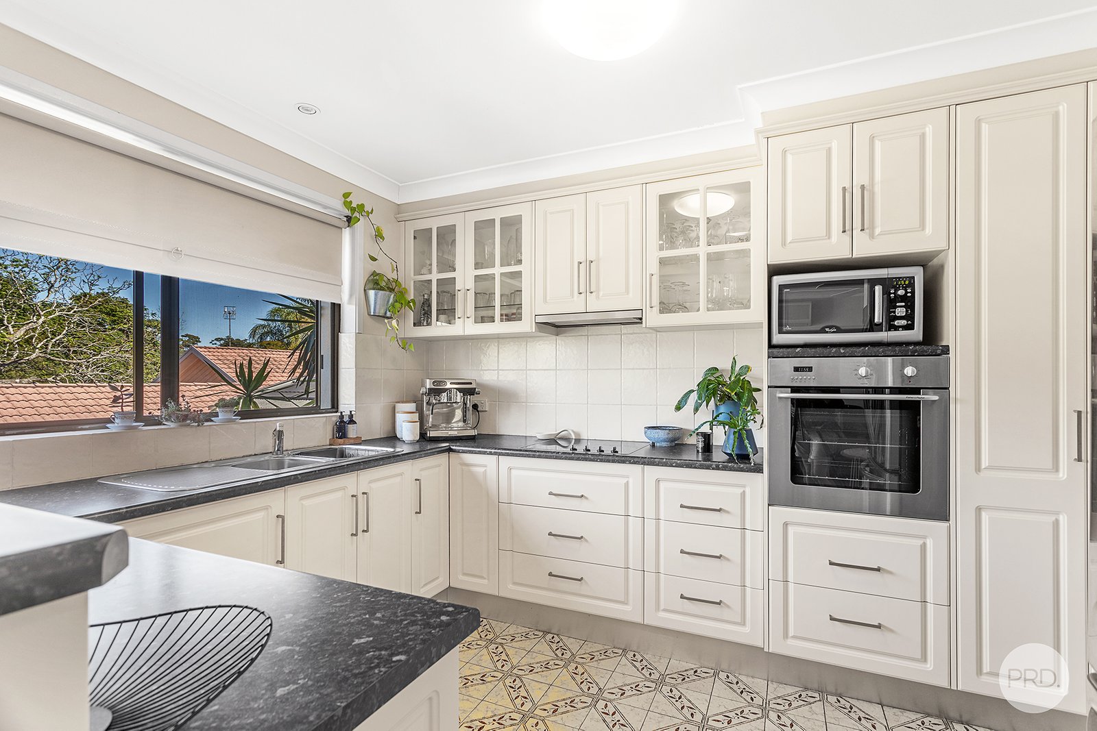 2/27 Thurlow Avenue NELSON BAY 4