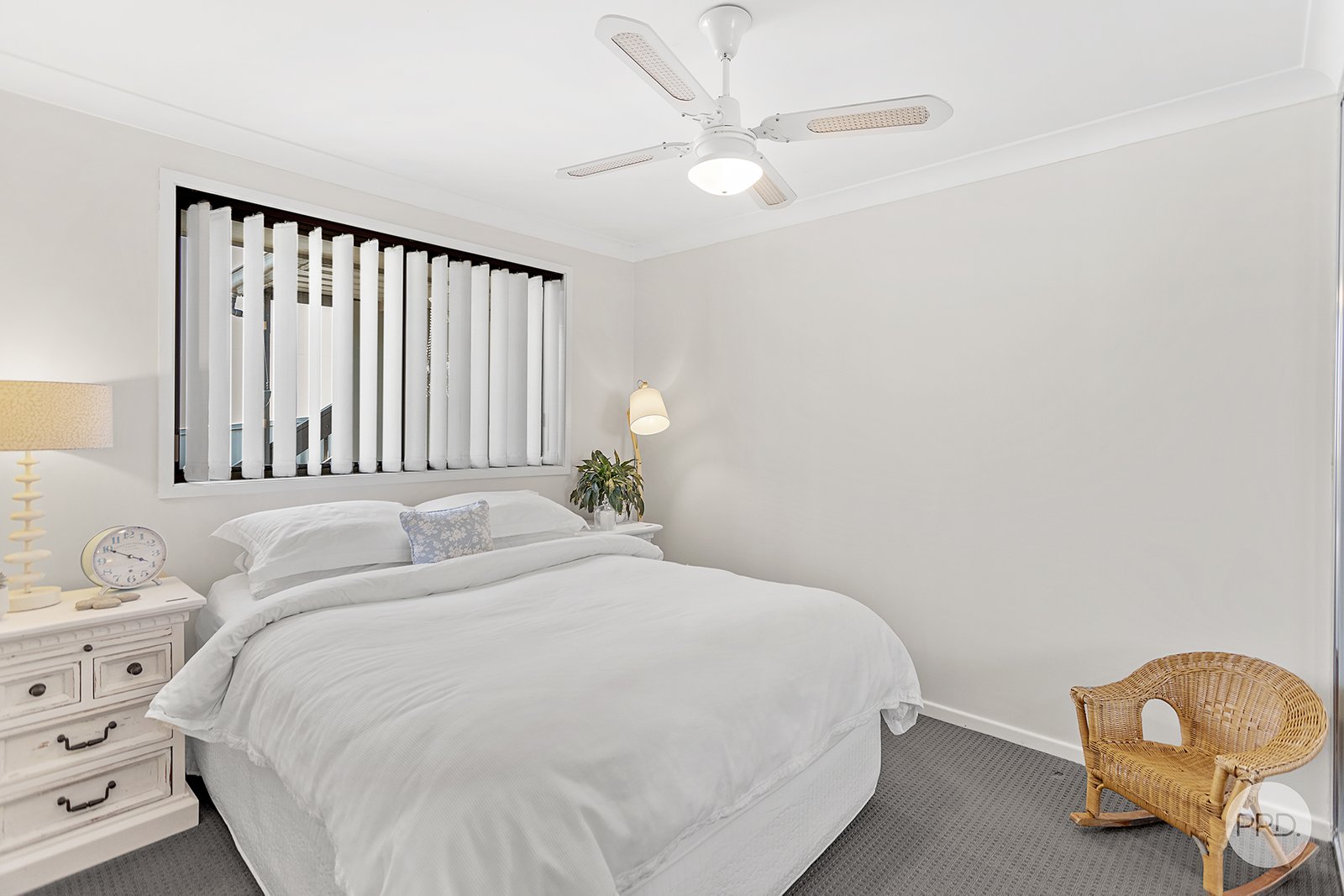 2/27 Thurlow Avenue NELSON BAY 12