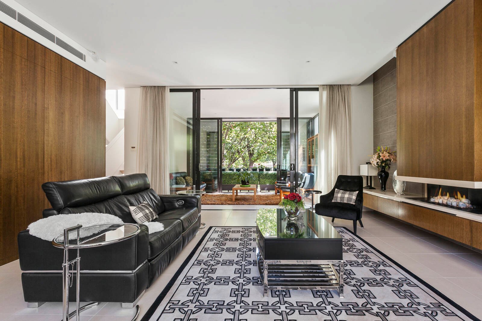 Real Estate and Property in 227 Wellington Parade South, East Melbourne, VIC