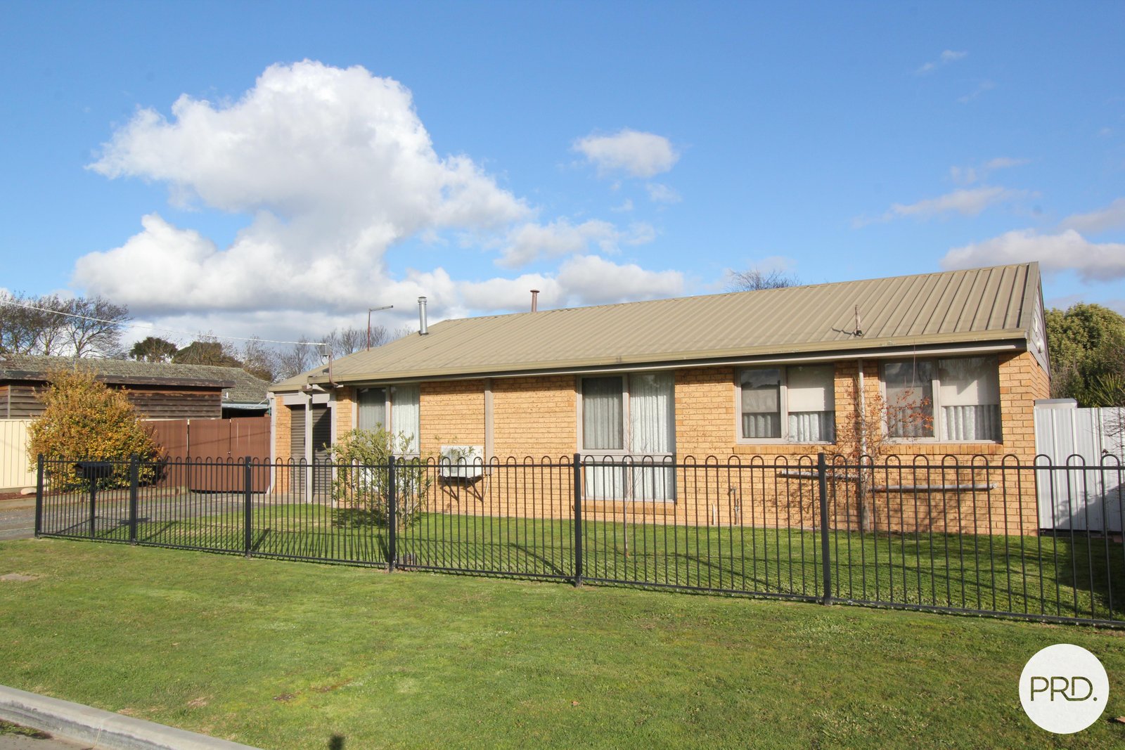 227 Winter Street DELACOMBE 1