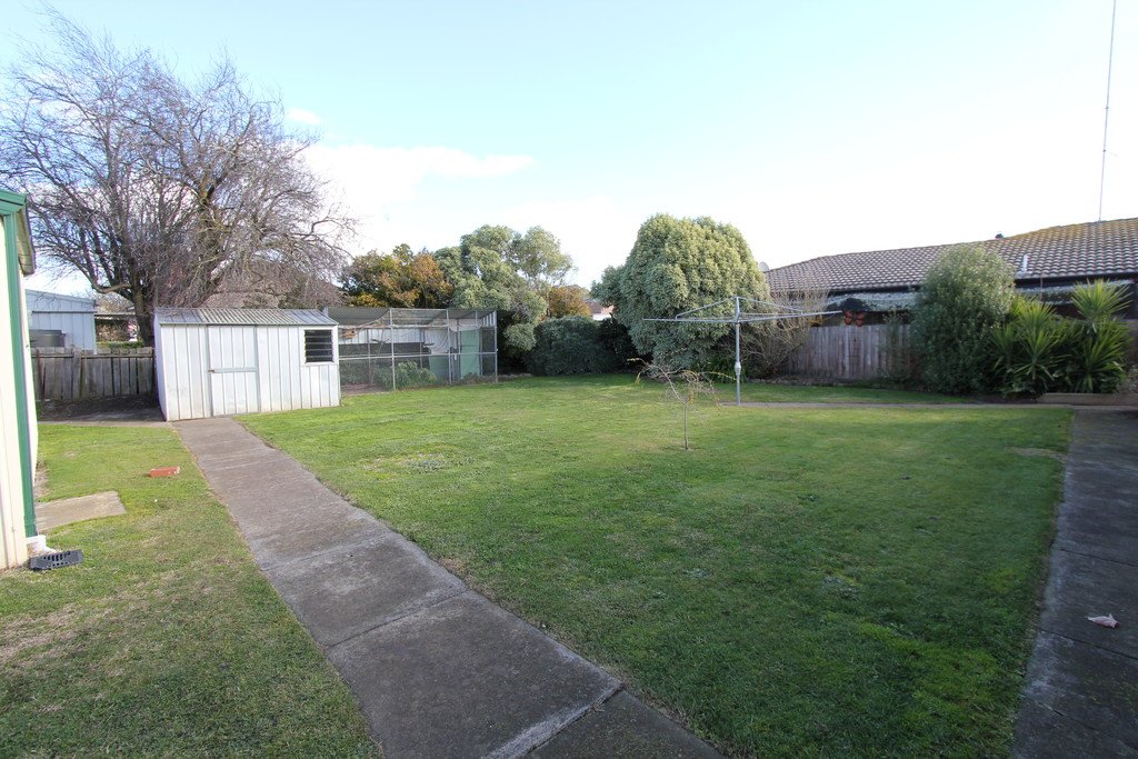 227 Winter Street DELACOMBE 10