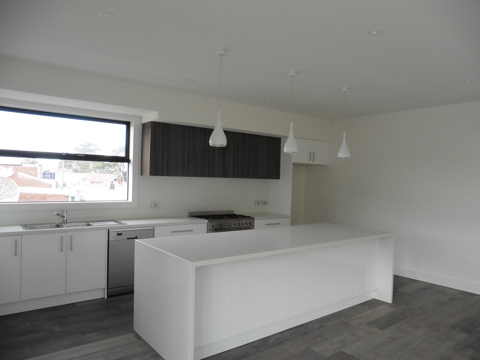 Gallery: 2/270 Balcombe Road