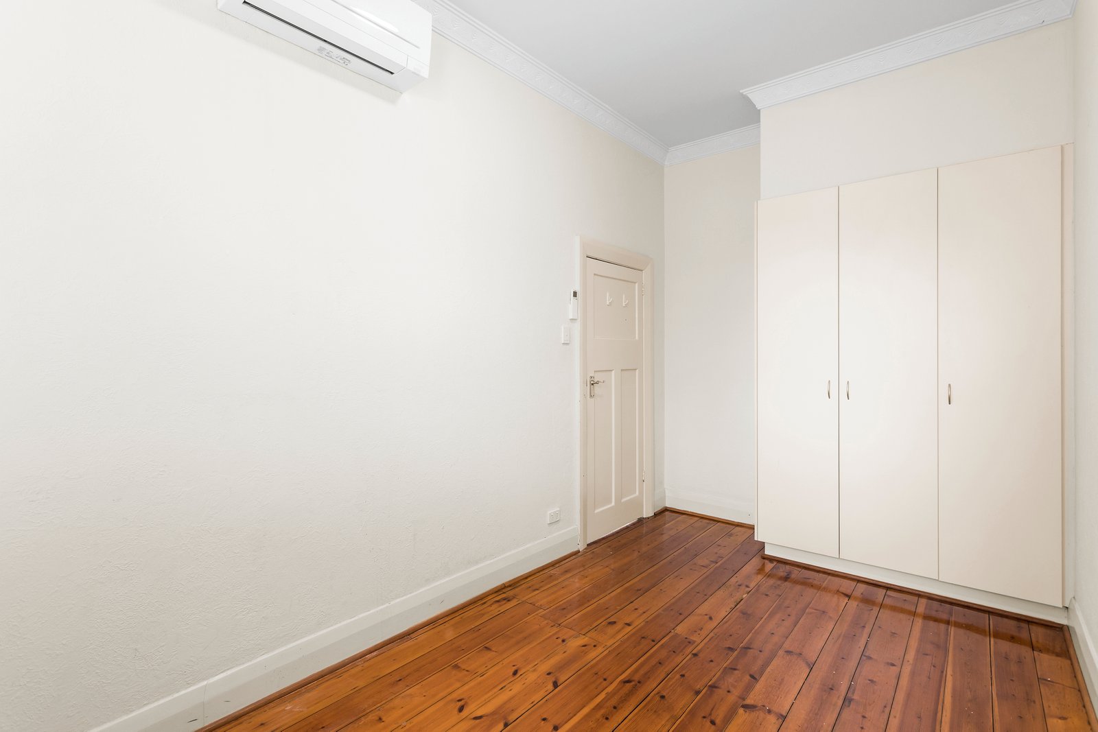 Real Estate and Property in 2/271 Balaclava Road, Caulfield North, VIC