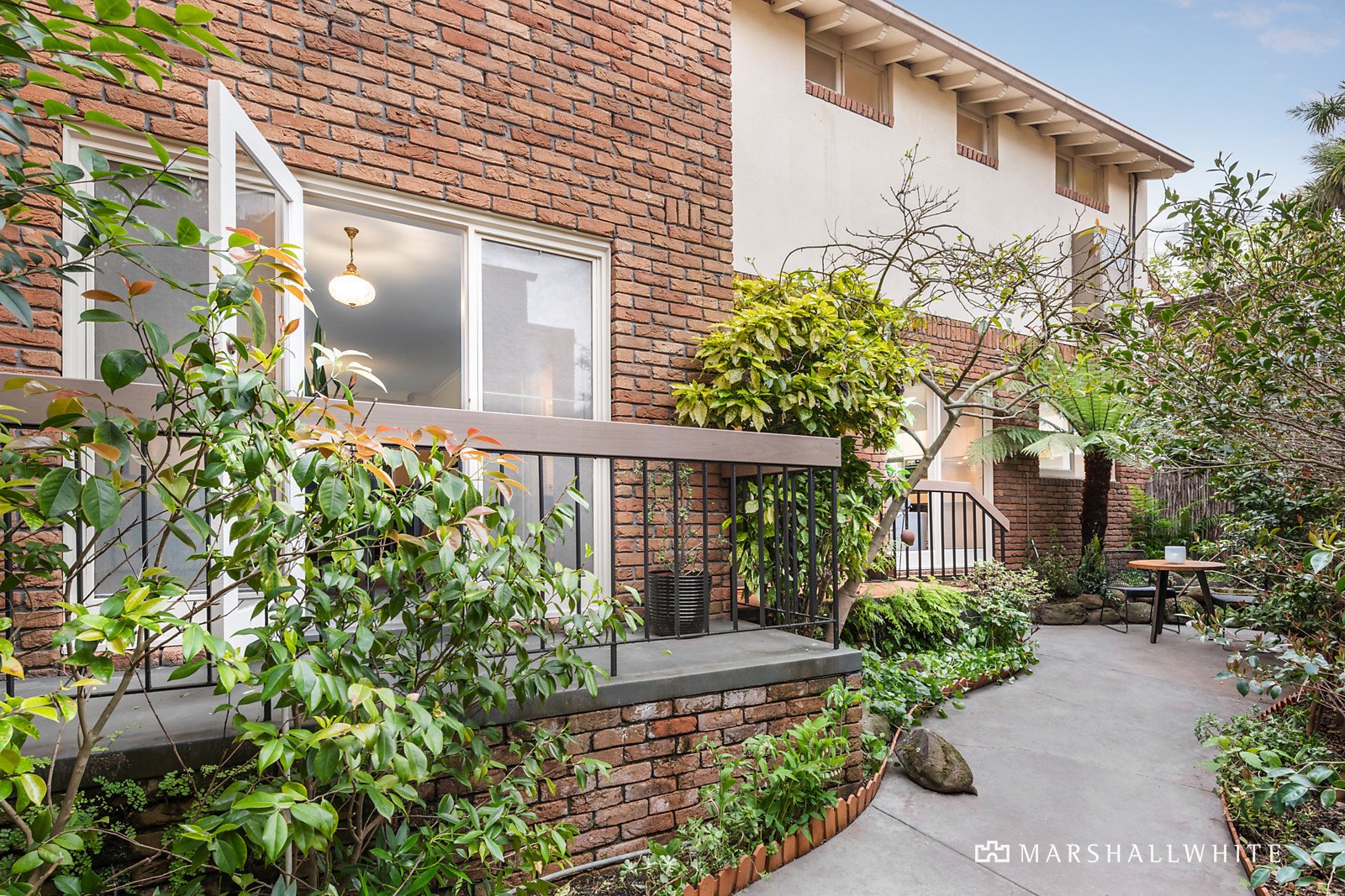 2/272 Cotham Road, Kew, VIC