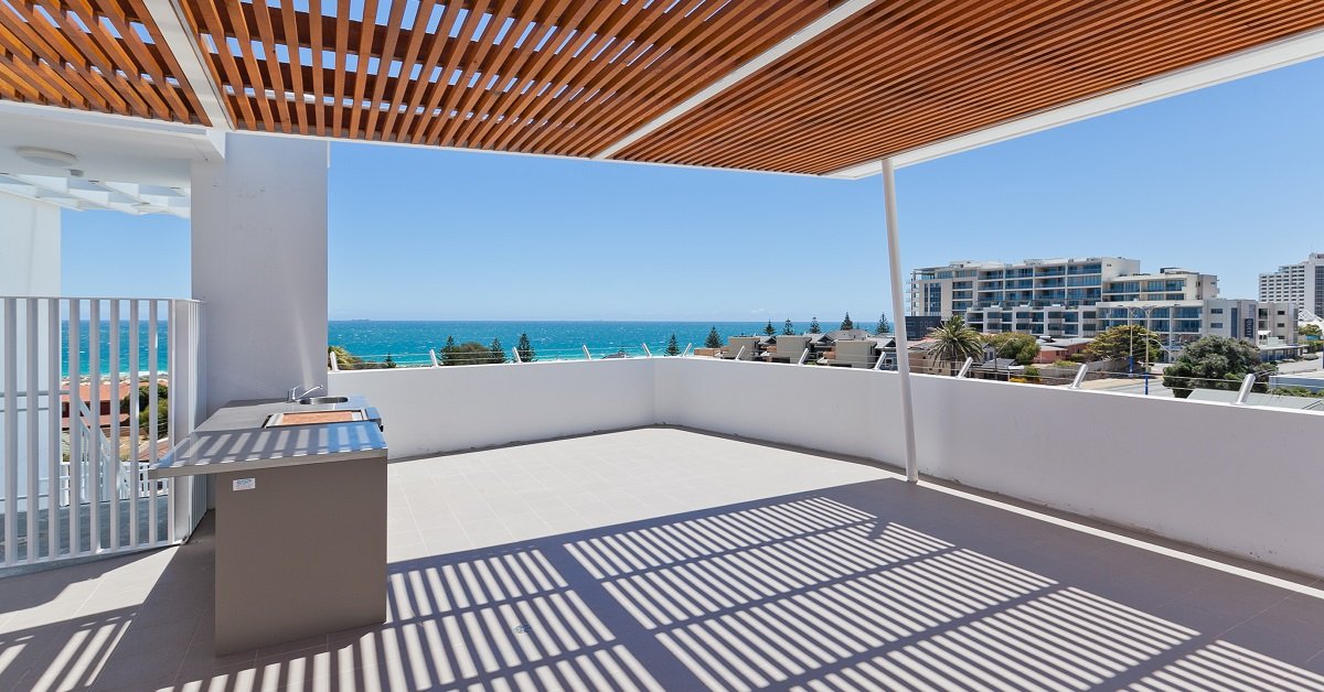 2/272 West Coast Highway SCARBOROUGH 1