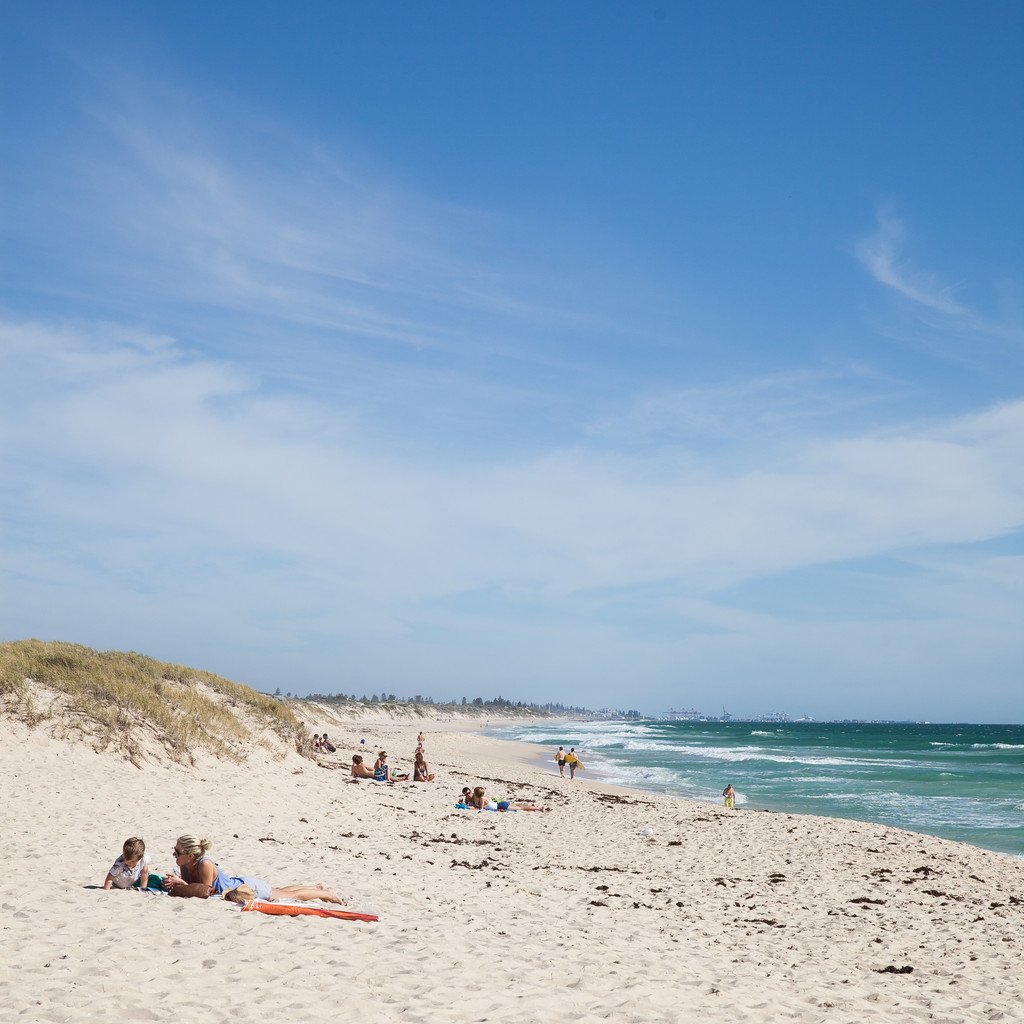 2/272 West Coast Highway SCARBOROUGH 5