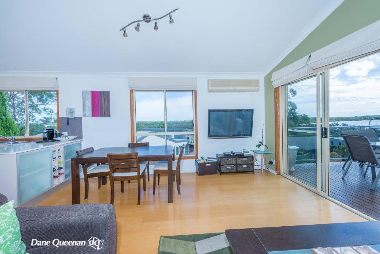 2/277 Corrie Parade CORLETTE 11