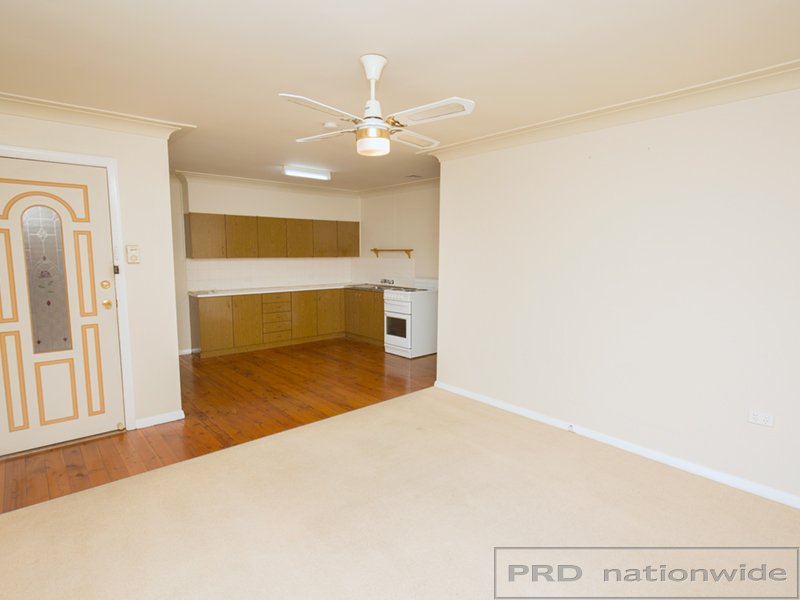 2/28 Cumberland Street EAST MAITLAND 2