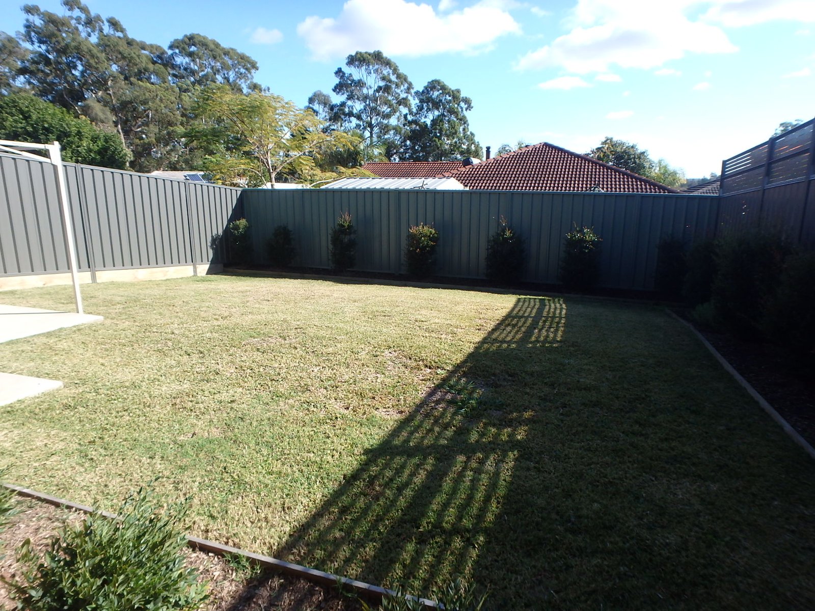 2/28 Fairwinds Avenue LAKEWOOD 9