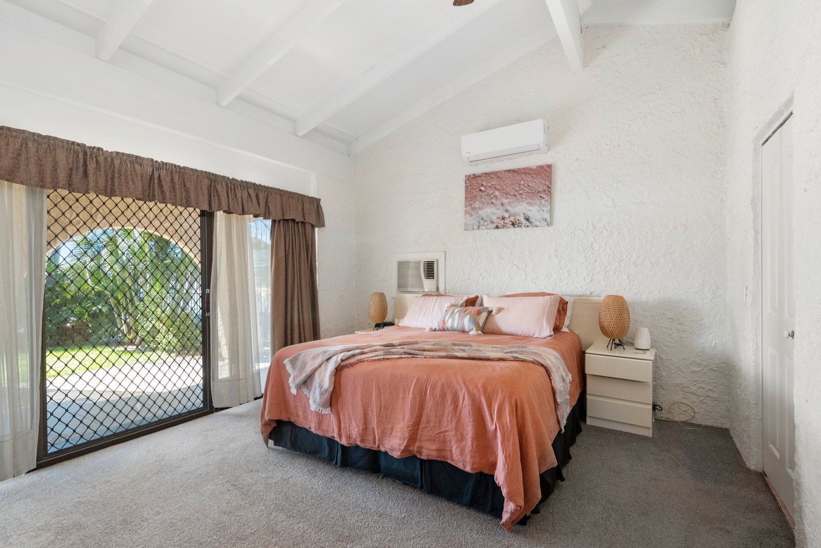 228 Mallawa Drive PALM BEACH 10