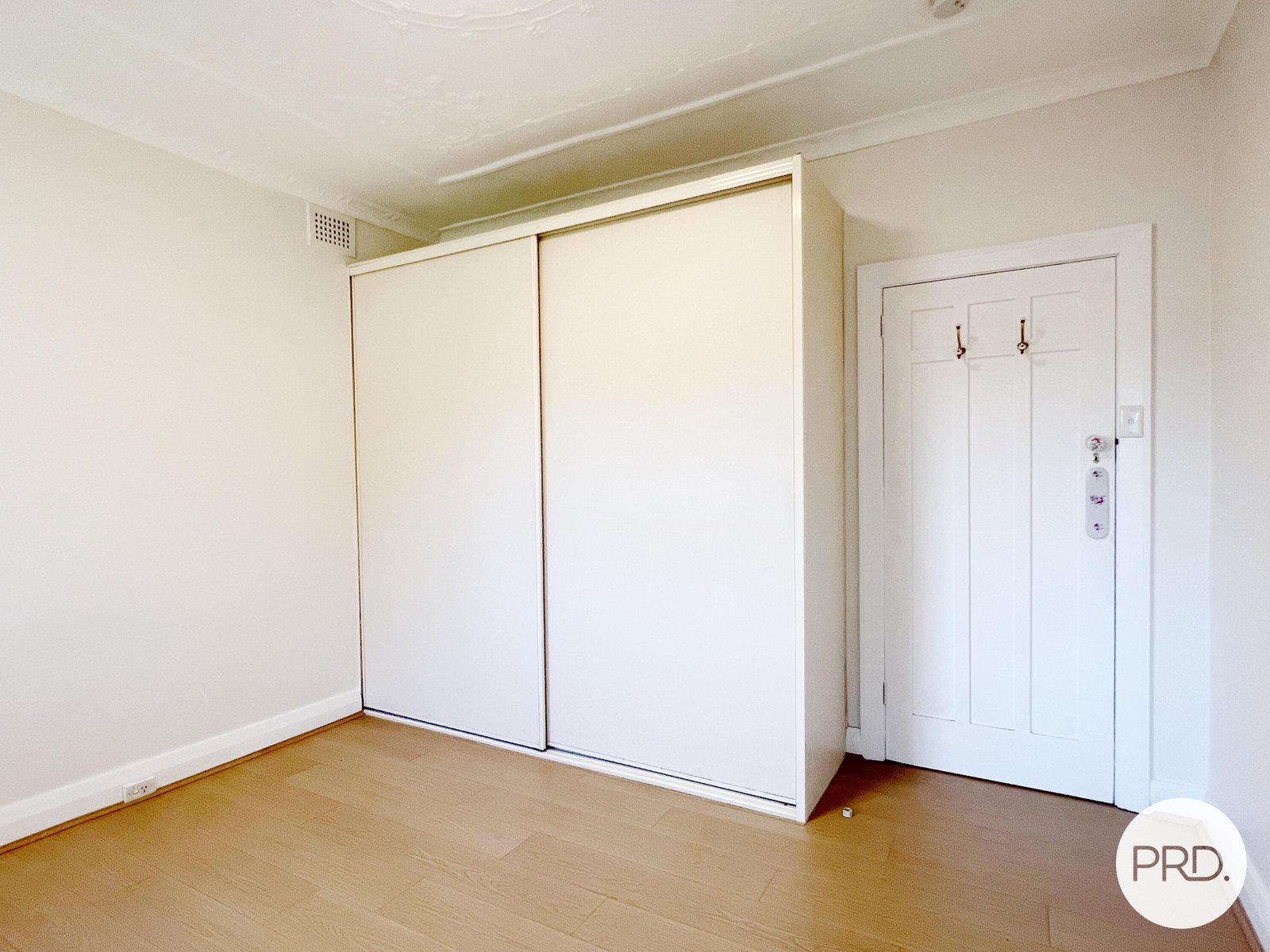 228 Penshurst St  BEVERLY HILLS 5