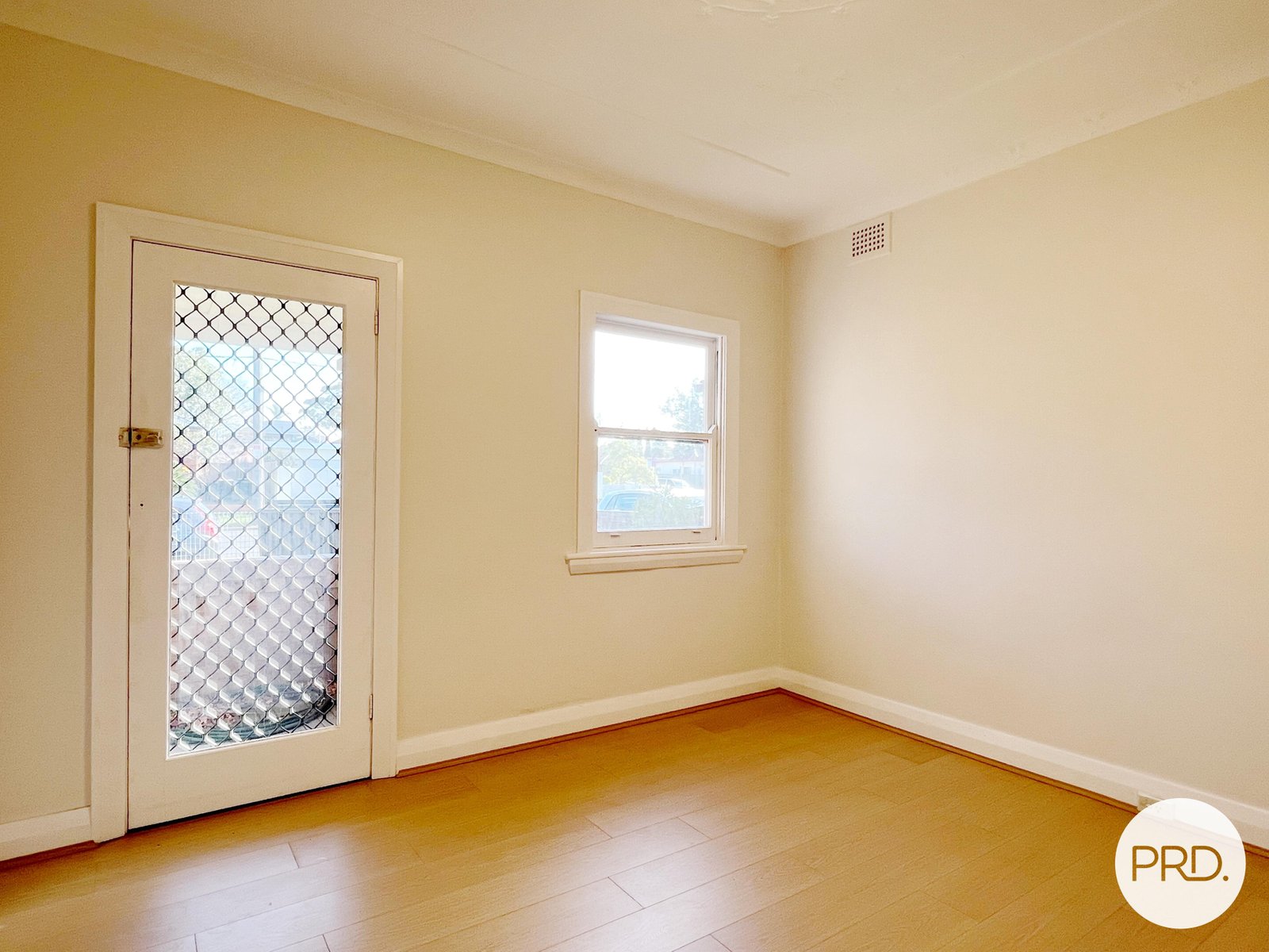 228 Penshurst St  BEVERLY HILLS 6