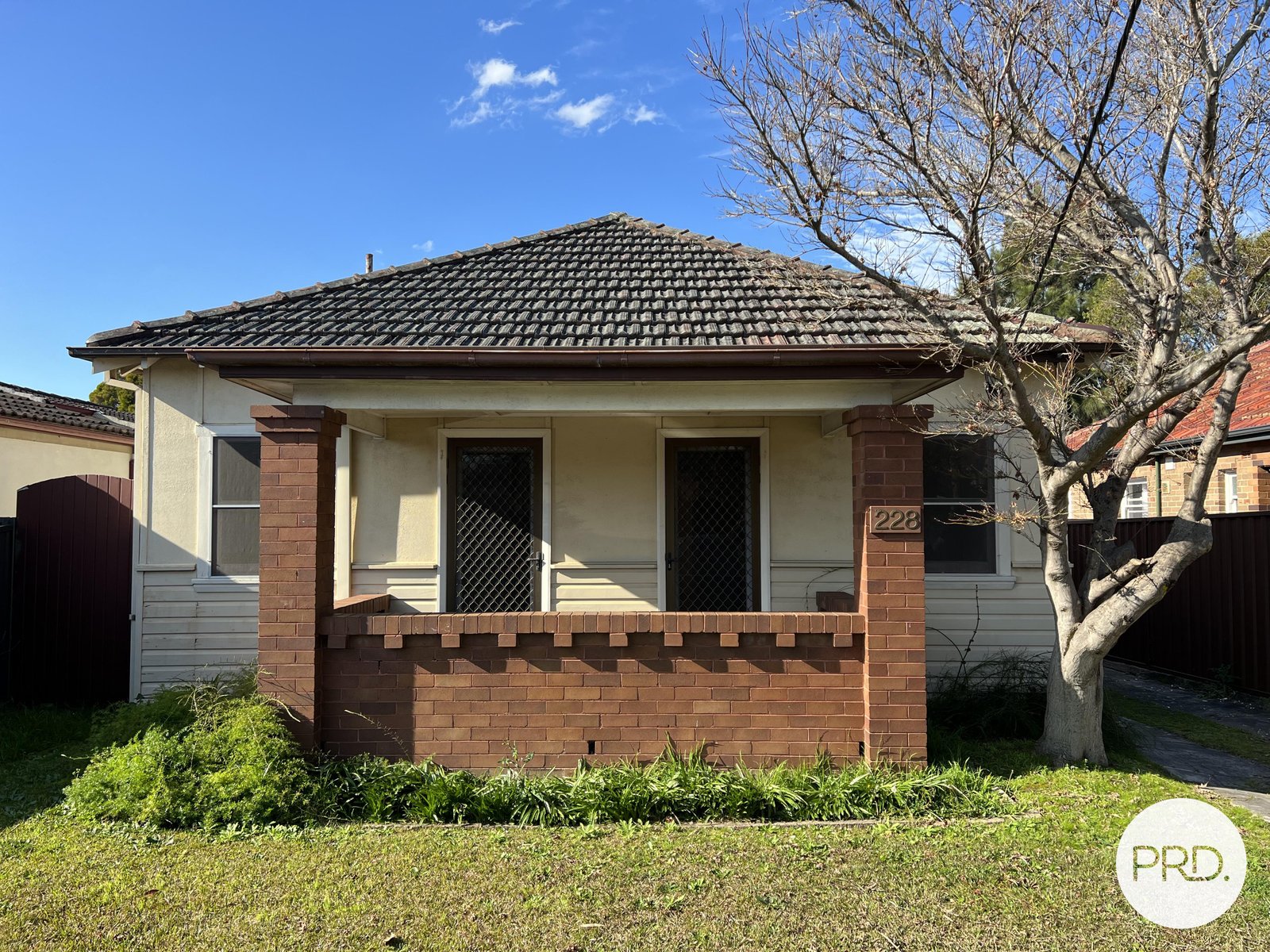 228 Penshurst St  BEVERLY HILLS 9