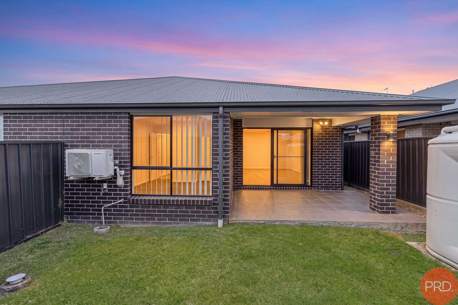 2/28 Thorncliffe Avenue THORNTON 2