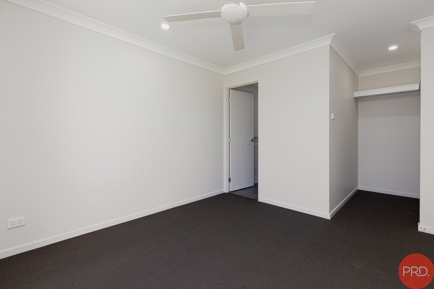 2/28 Thorncliffe Avenue THORNTON 12