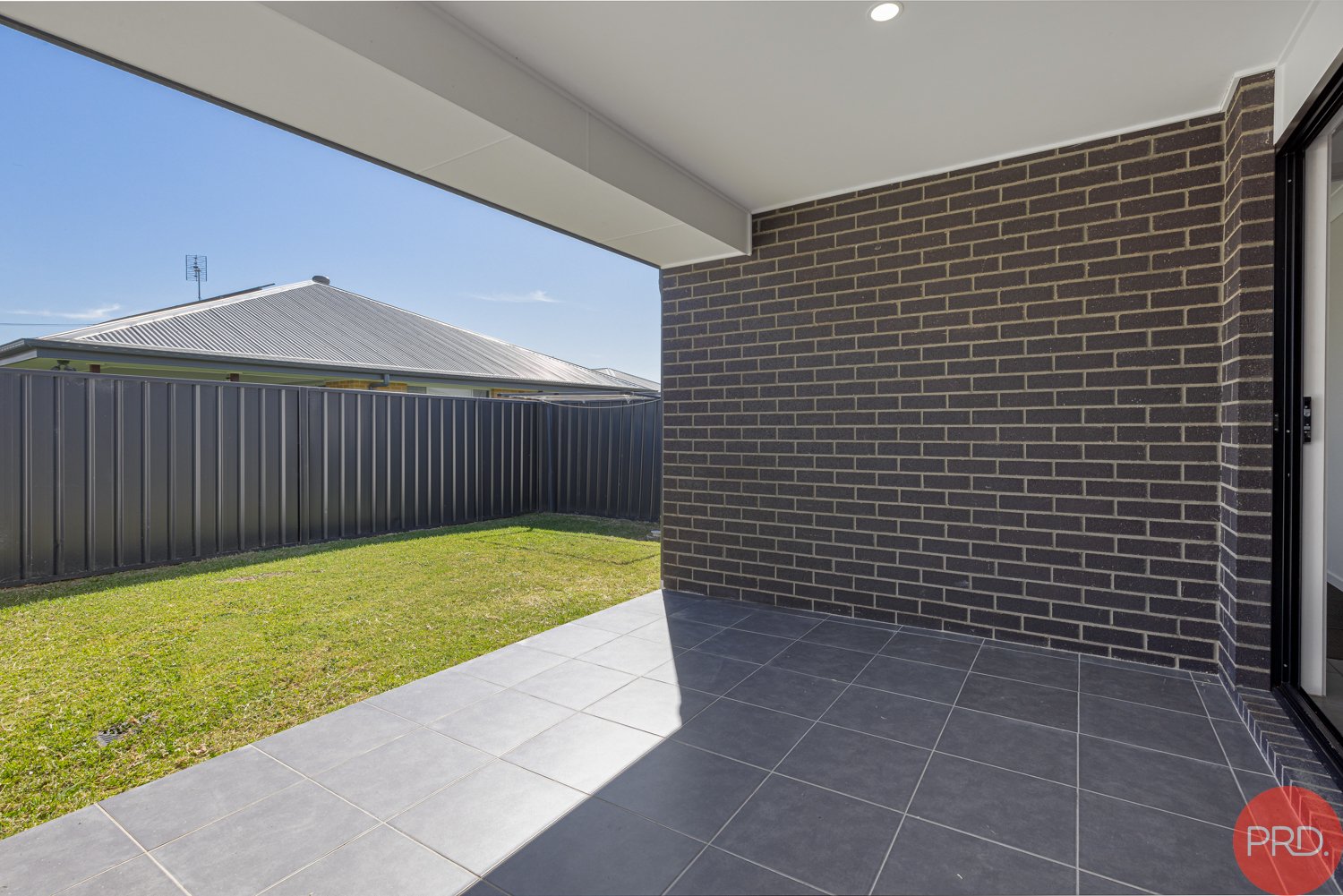 2/28 Thorncliffe Avenue THORNTON 14