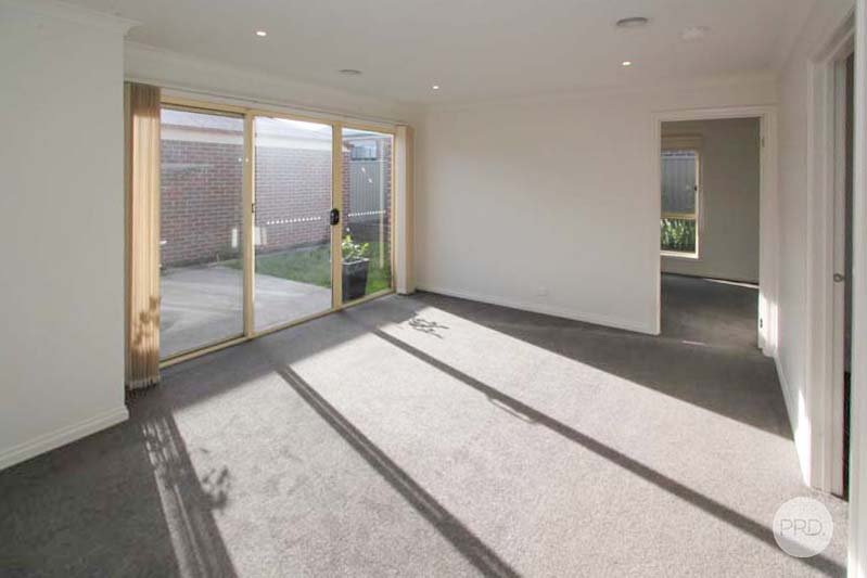 228 Walker Street SEBASTOPOL 5