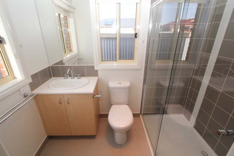 228 Walker Street SEBASTOPOL 9