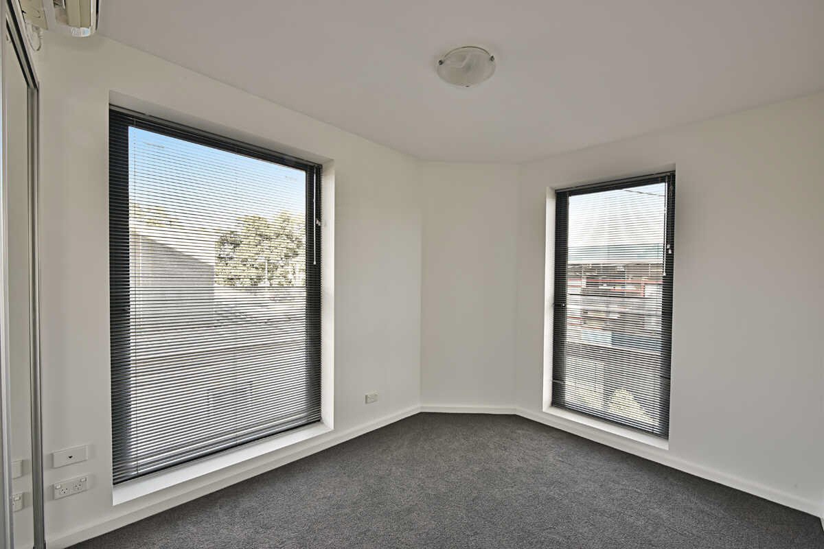 Gallery: 228/3 Hoddle Street