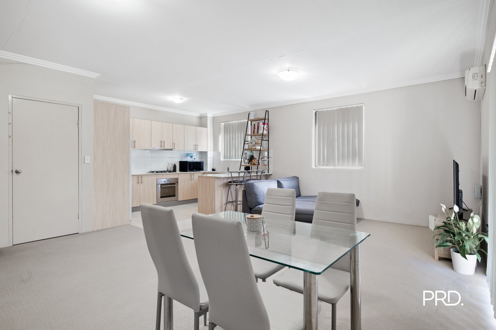 22/9-13 Dent Street JAMISONTOWN 5