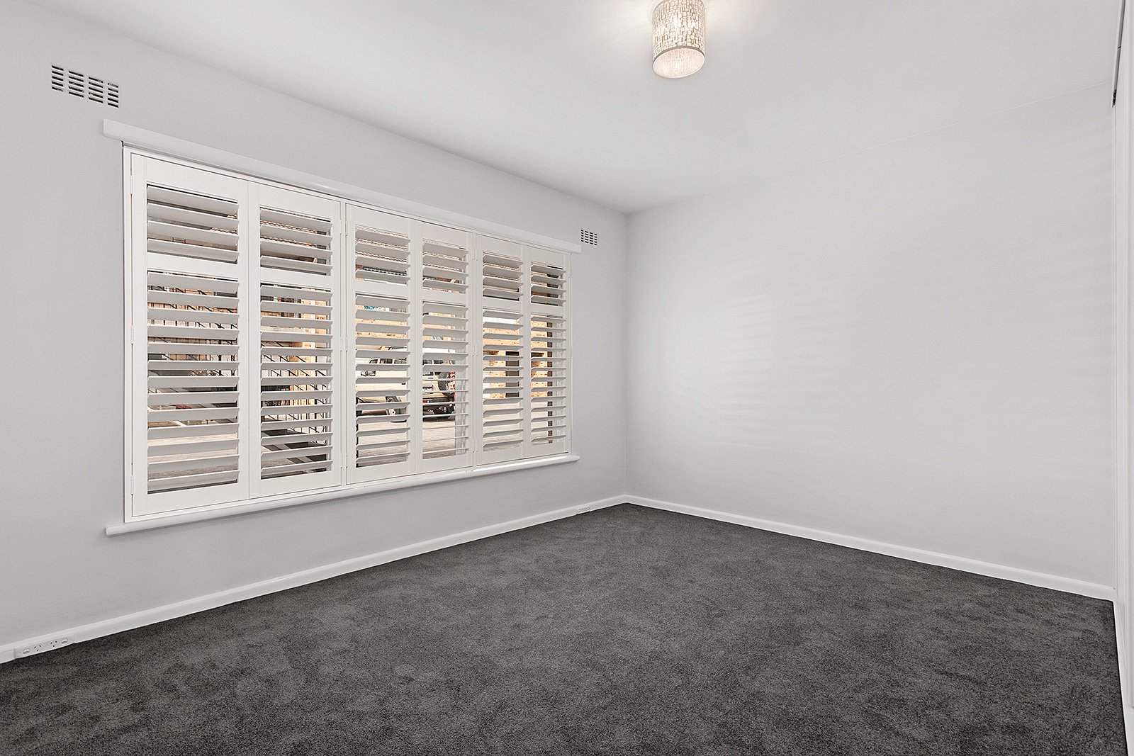 Gallery: 2/29-31 Sandham Street