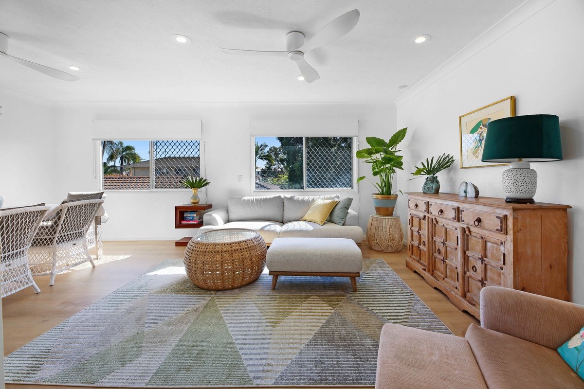 2/29 Albion Avenue MIAMI 1