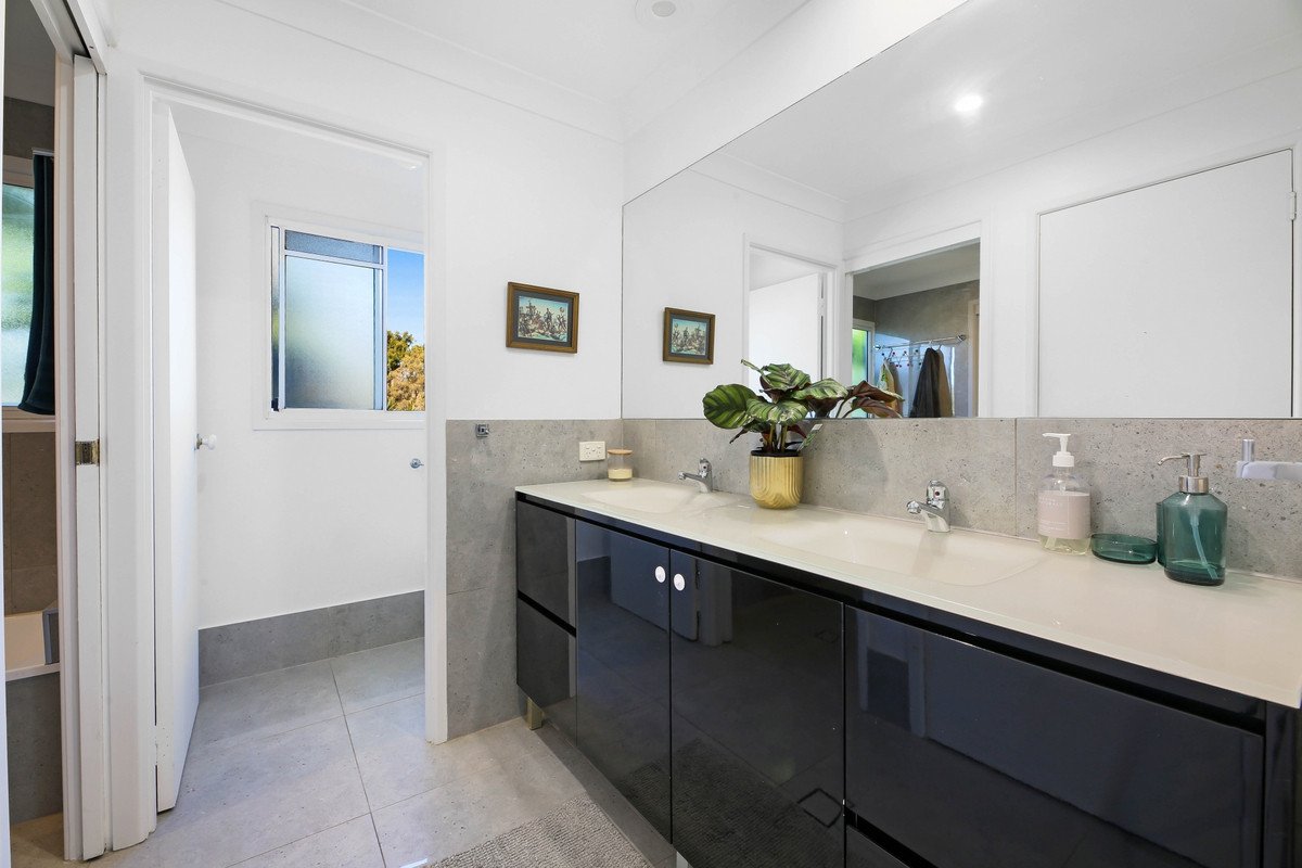 2/29 Albion Avenue MIAMI 8