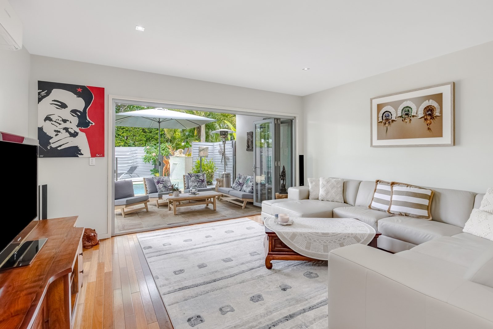 2/29 Binya Avenue COOLANGATTA 4