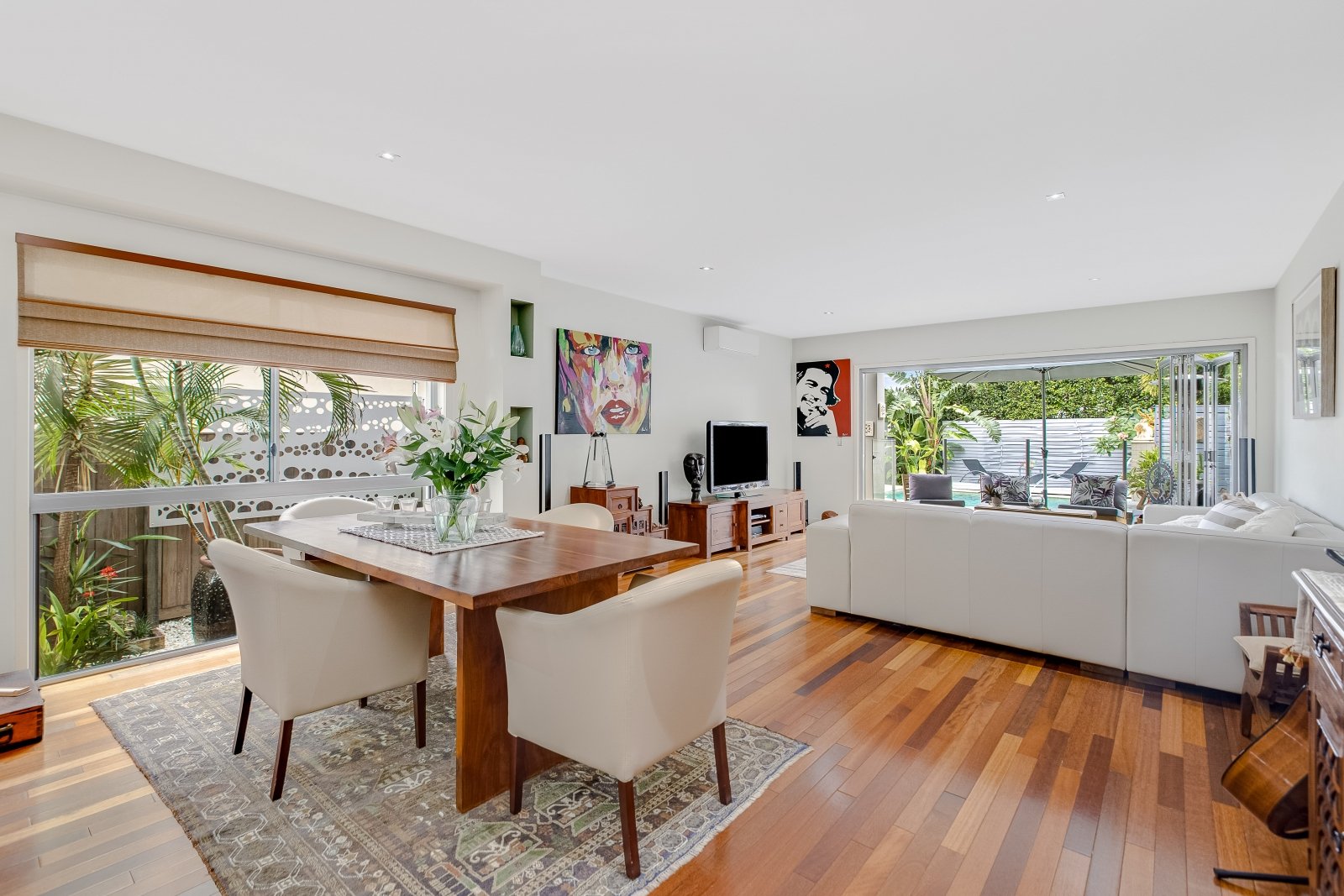 2/29 Binya Avenue COOLANGATTA 5