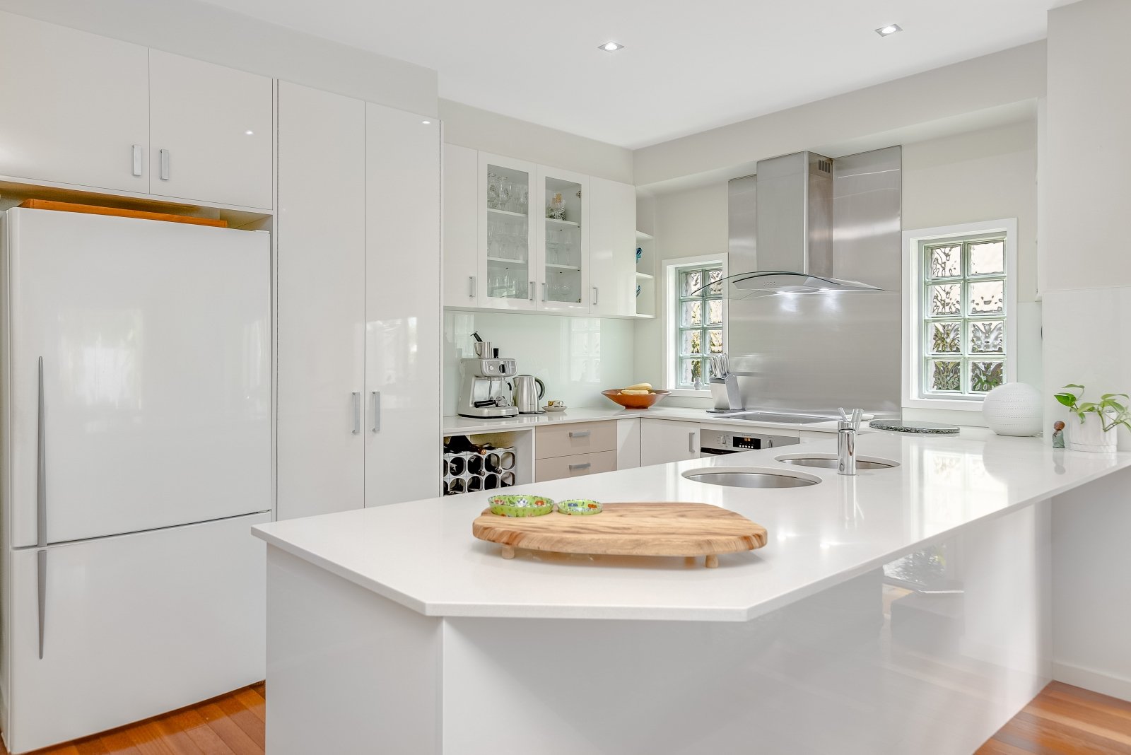 2/29 Binya Avenue COOLANGATTA 10